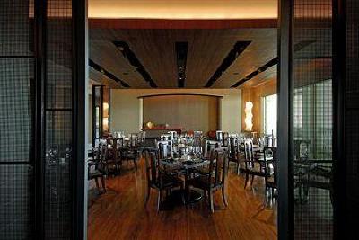 фото отеля Sheraton Laguna Guam Resort Tamuning