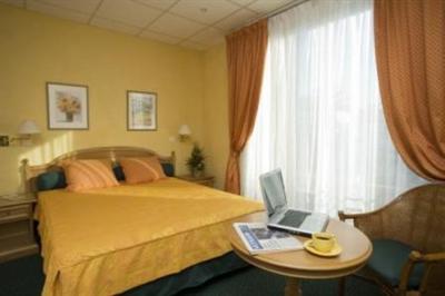 фото отеля Hotel Regina Cannes