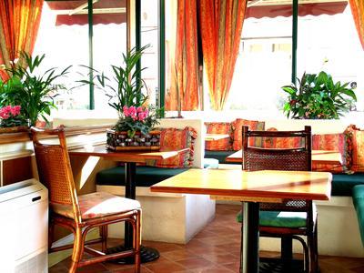 фото отеля Hotel Regina Cannes