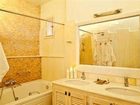 фото отеля Loucas Hotel