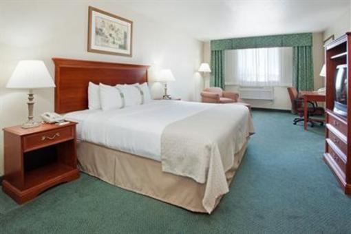 фото отеля Holiday Inn Sidney (I-80 & Highway 385)