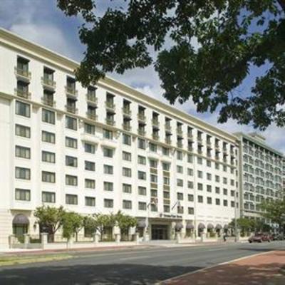 фото отеля Doubletree Hotel Washington D.C.