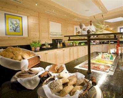 фото отеля Hotel Gasthof Hochzillertal