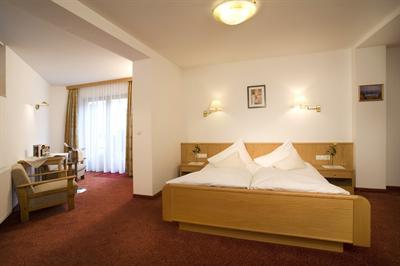 фото отеля Hotel Gasthof Hochzillertal