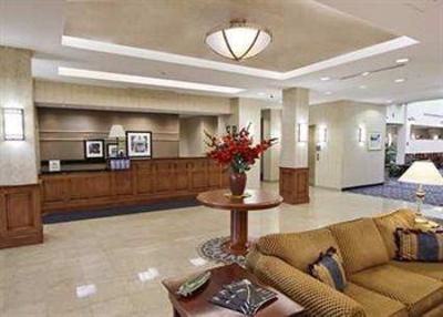 фото отеля Hampton Inn & Suites Rockville Centre