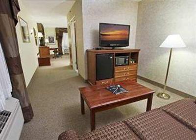 фото отеля Hampton Inn & Suites Rockville Centre