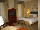 фото отеля Hampton Inn & Suites Rockville Centre