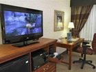 фото отеля Hampton Inn & Suites Rockville Centre