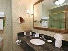 фото отеля Hampton Inn & Suites Rockville Centre