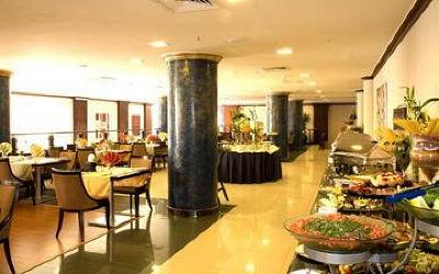 фото отеля Golden Tulip Al Khobar