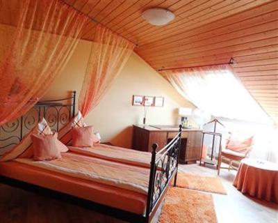 фото отеля Heidigs Hotelchen