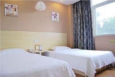 фото отеля Jichu Express Hotel Jingzhou Yulan
