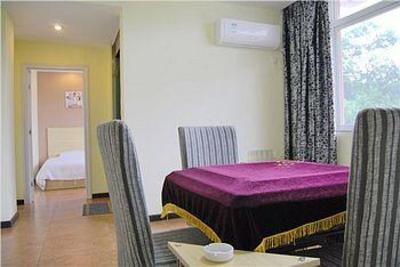 фото отеля Jichu Express Hotel Jingzhou Yulan