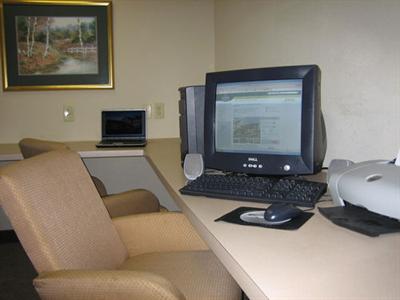 фото отеля Country Inn & Suites Charlotte Matthews