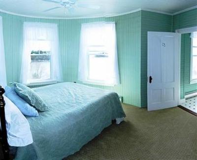 фото отеля Grey Havens Inn