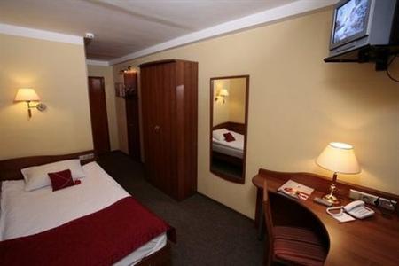 фото отеля Azimut Hotel