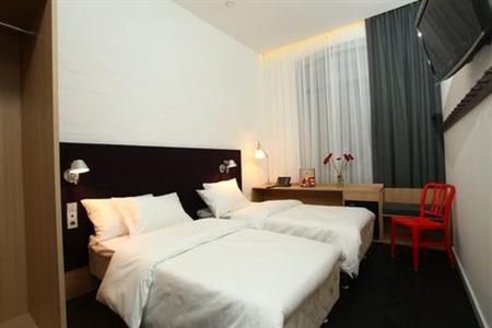 фото отеля Azimut Hotel