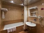 фото отеля Azimut Hotel