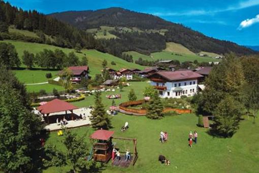 фото отеля Sonnberg Ferienanlage Hotel Flachau