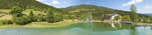 фото отеля Sonnberg Ferienanlage Hotel Flachau