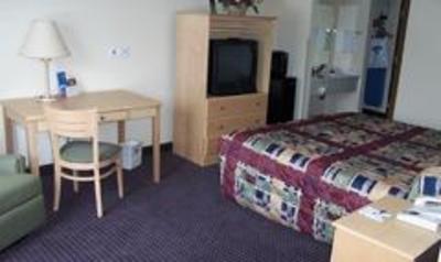 фото отеля Ameristay Hotel Inn & Suites Waverly