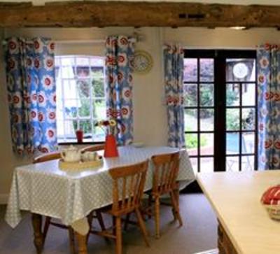 фото отеля Coughton Lodge Alcester