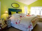 фото отеля High Meadows Vineyard Inn