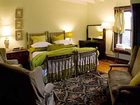 фото отеля High Meadows Vineyard Inn