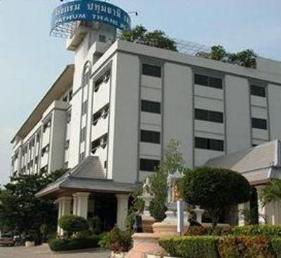 фото отеля PathumThani Place Hotel