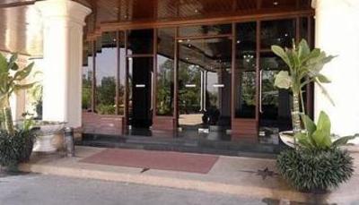 фото отеля PathumThani Place Hotel