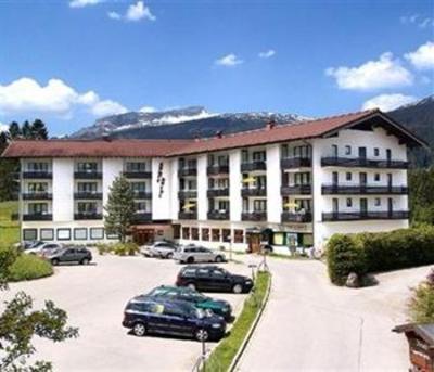фото отеля Sport Und Familienhotel Riezlern