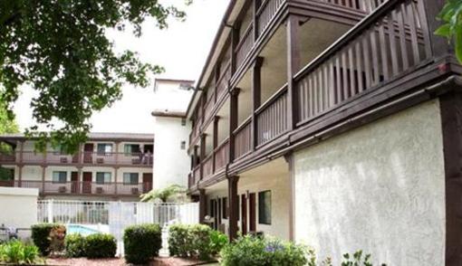 фото отеля EZ 8 Motel South Bay