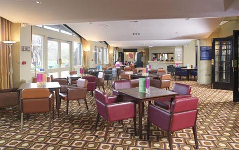 фото отеля Holiday Inn Stratford-upon-Avon