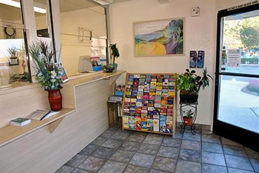 фото отеля Motel 6 Monterey Marina