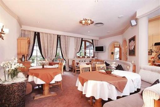 фото отеля Hotel Mandarfner Hof Sankt Leonhard in Pitztal