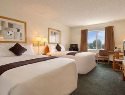фото отеля Ramada Limited East