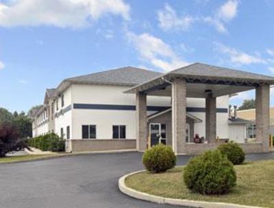 фото отеля Super 8 Motel Heath/Newark