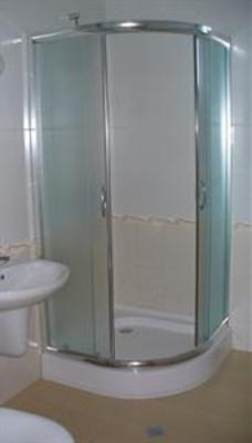 фото отеля Royal Cove Hotel