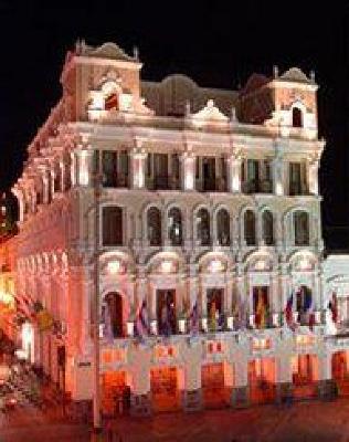 фото отеля Hotel Plaza Grande