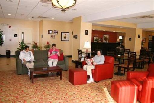 фото отеля Hampton Inn Lenoir City