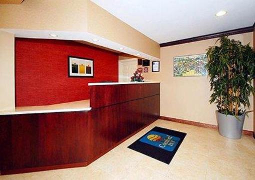 фото отеля Comfort Inn Milford