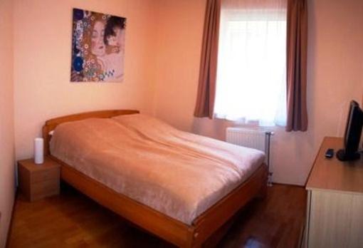 фото отеля Apartment Budapest