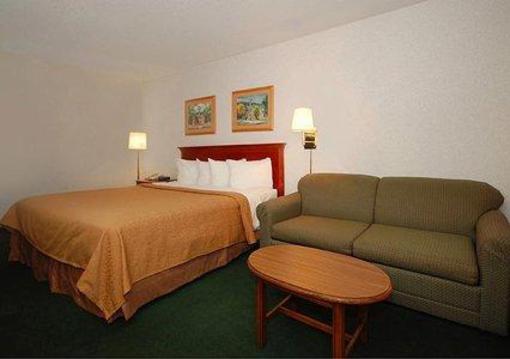 фото отеля Quality Inn Emporia (Virginia)