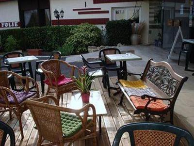 фото отеля Hotel La Folie Nevers
