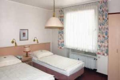 фото отеля Hotel Am Ehrenhof
