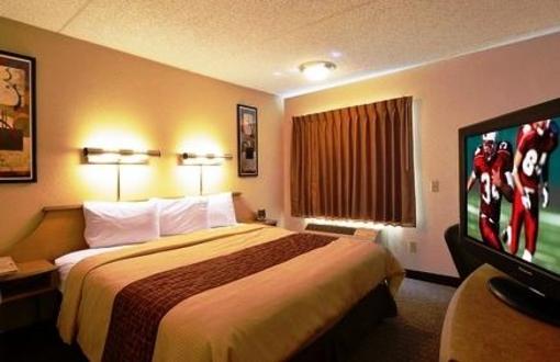 фото отеля Red Roof Inn Dayton - Fairborn Nutter Center