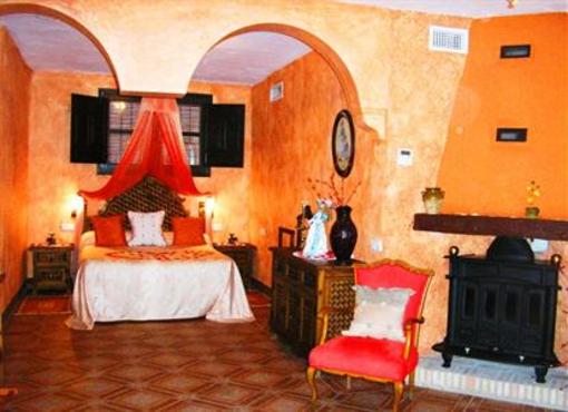фото отеля Hospederia Rural Palacio Guzmanes Banos de la Encina