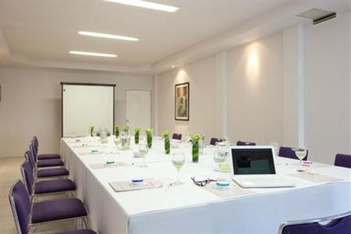 фото отеля Hotel Express Mision Celaya