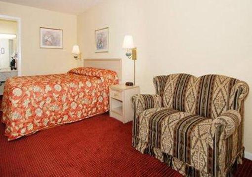 фото отеля Econo Lodge Erlanger