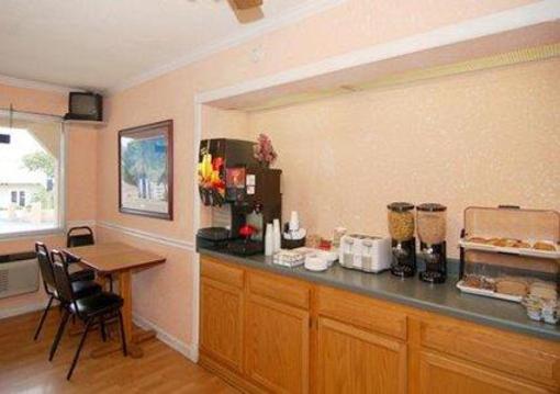 фото отеля Econo Lodge Erlanger